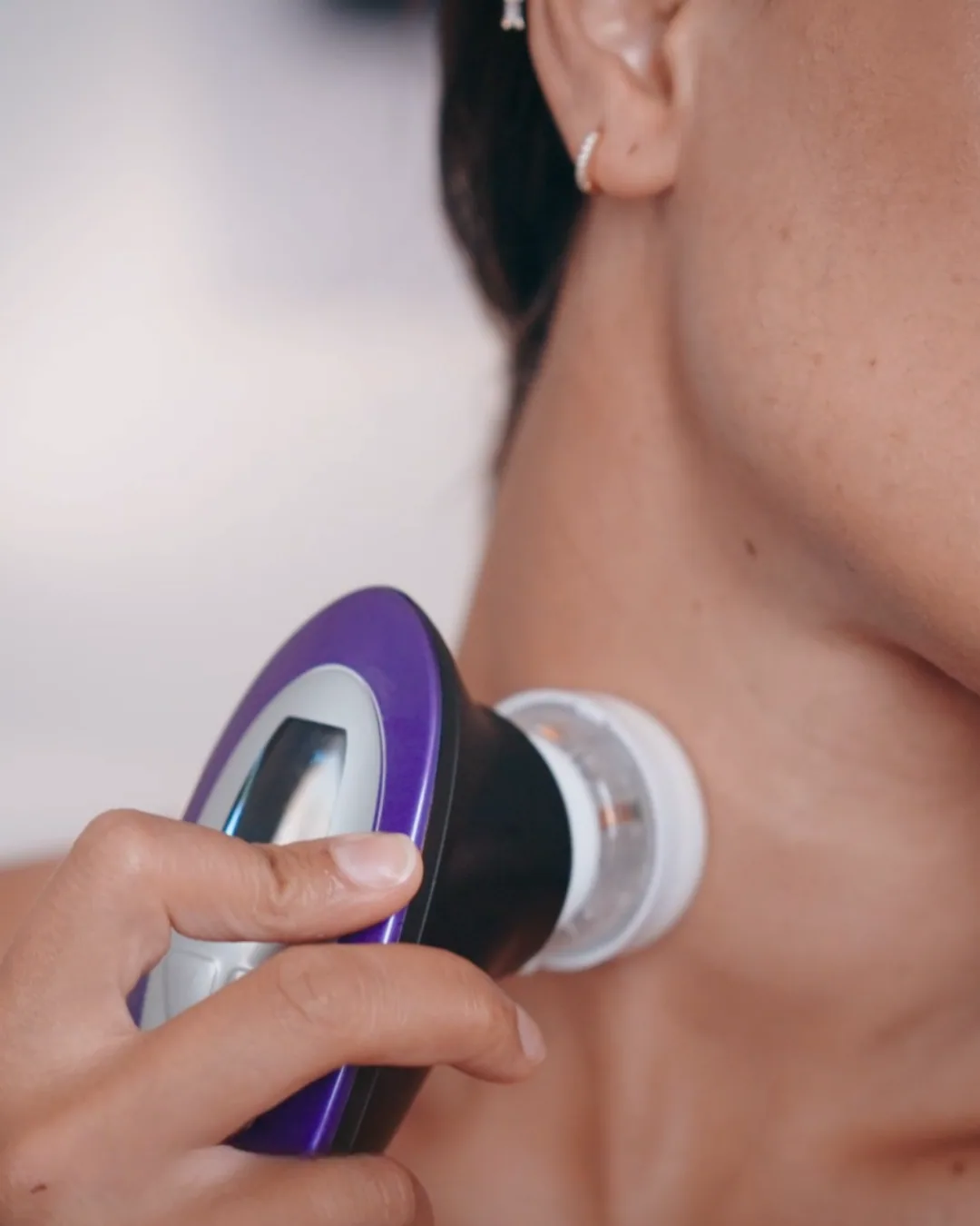 ראש טכנולוגי MicroCurrent + Anti-Aging